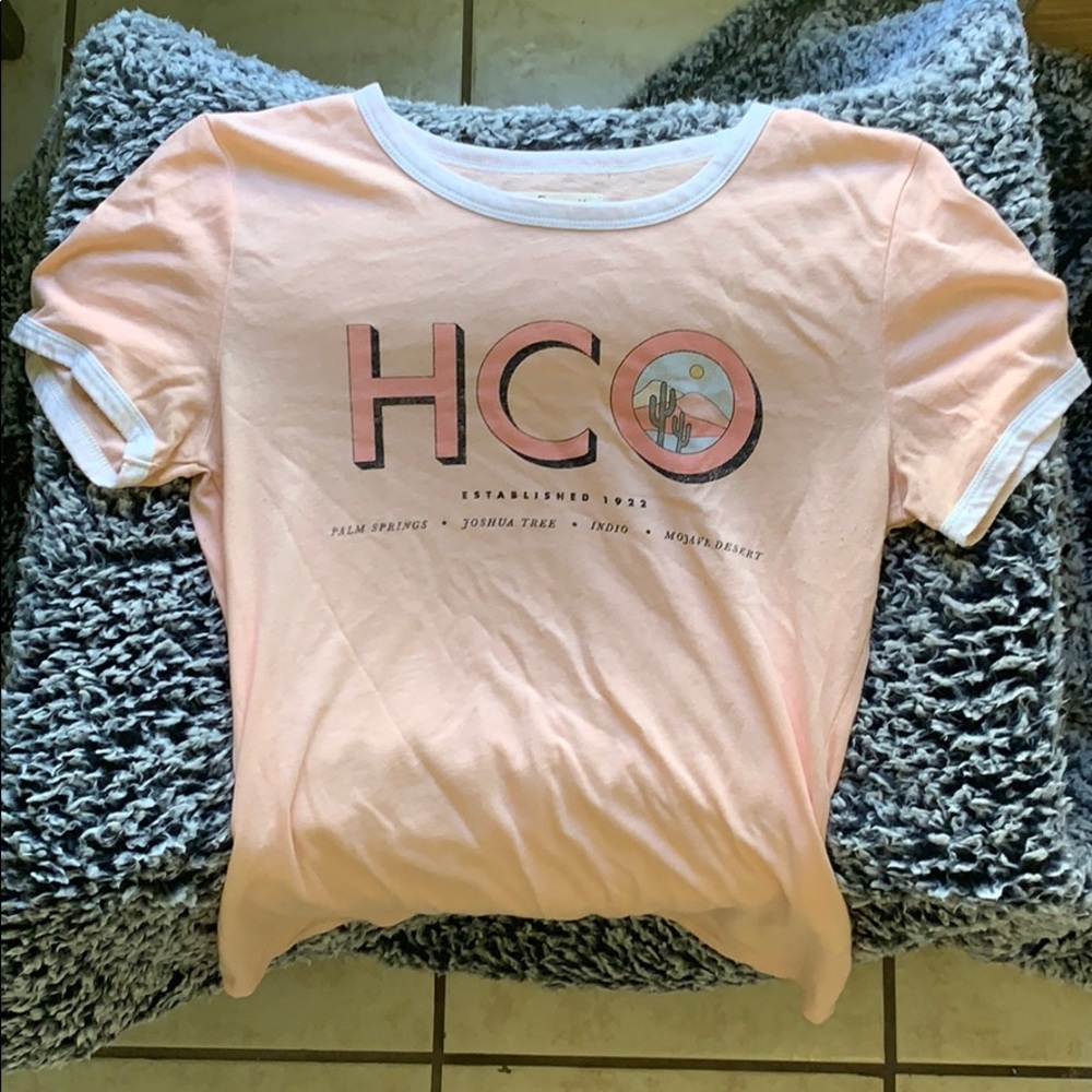 Hollister flowwy-tee